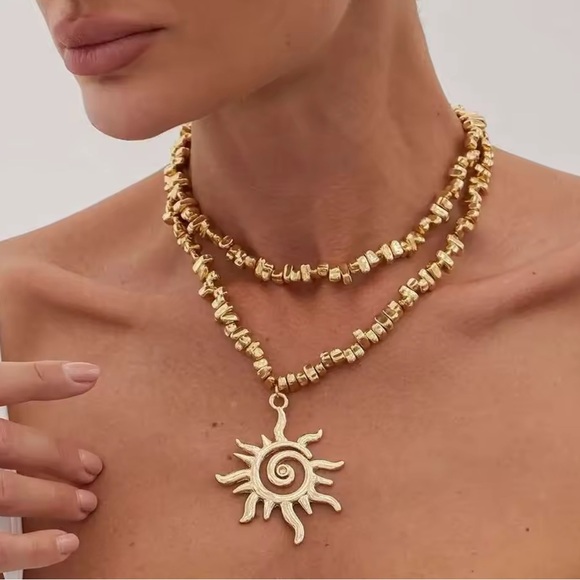 Zara Jewelry - Zara Gold Sun Pendant Necklace